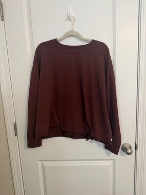 Avia Maroon Crewneck Sweatshirt with Tie-Hem